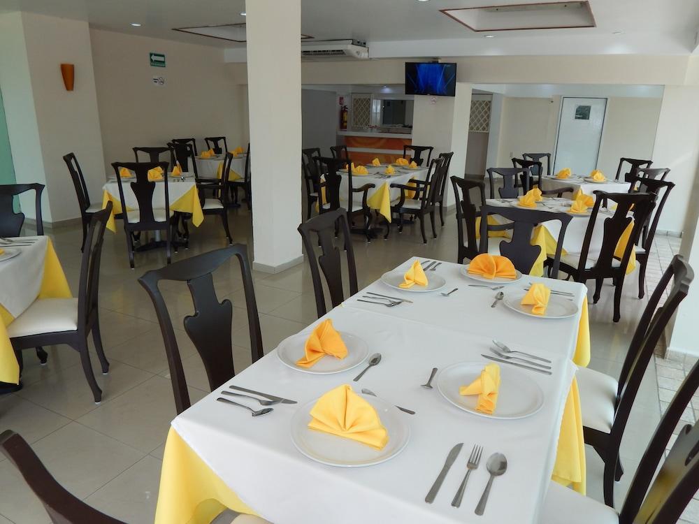 Hotel Gran Minatitlan Plaza מראה חיצוני תמונה
