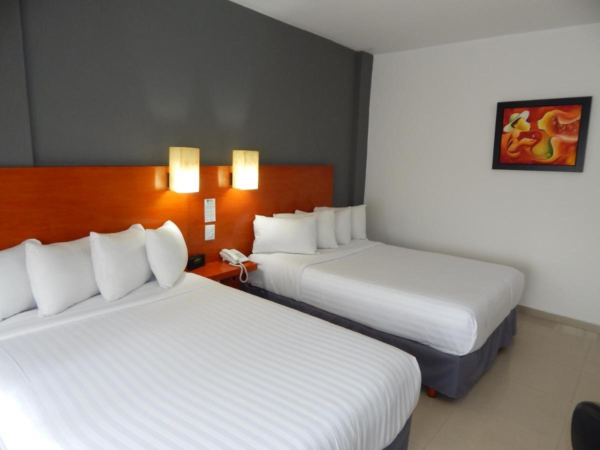 Hotel Gran Minatitlan Plaza מראה חיצוני תמונה