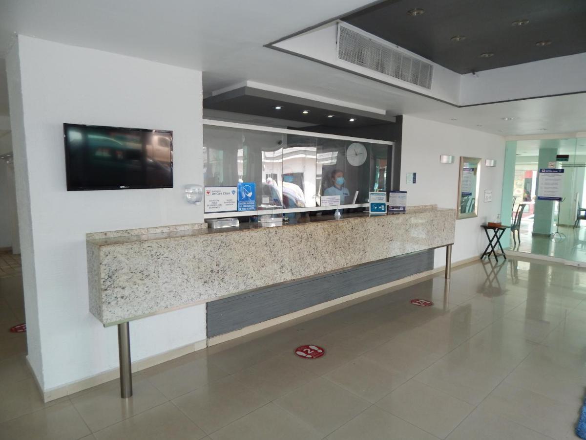 Hotel Gran Minatitlan Plaza מראה חיצוני תמונה