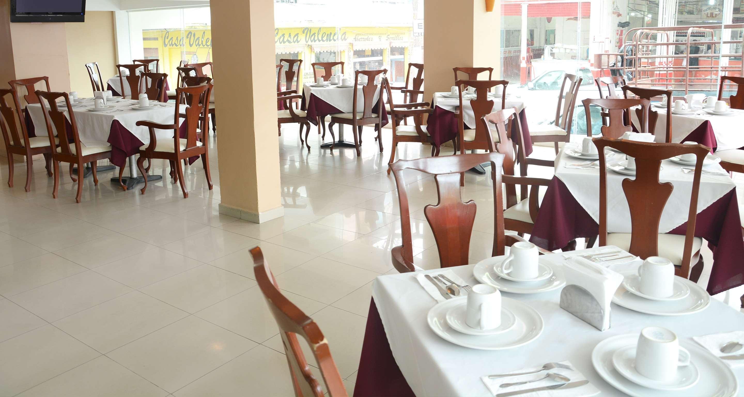 Hotel Gran Minatitlan Plaza מראה חיצוני תמונה